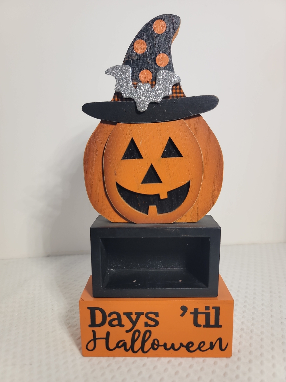 Halloween Pumpkin Countdown Decor - Orange and Black